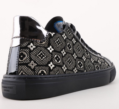 Freizeitschuhe, Skaterschuhe, Sportschuhe